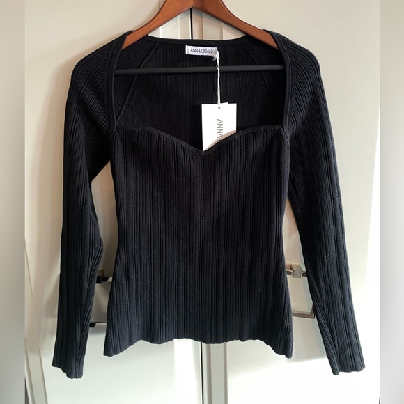 Designer top - Picture 2 of 7